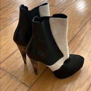 FENDI heel boots